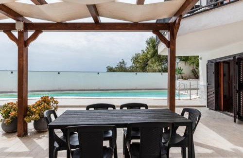 Licata Villa | Villa Al Tramonto vista mare