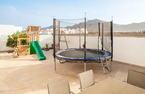 Playa Blanca Villa | VILLA ALAY by Buenavilla