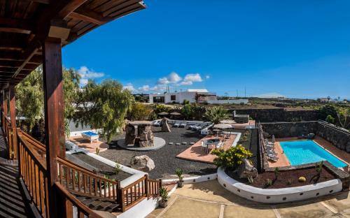 Macher Villa | Villa Alcalde