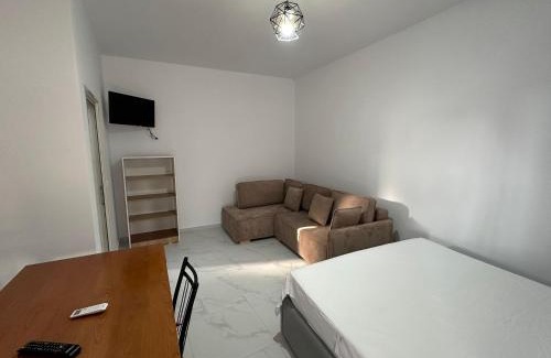 Vlore House | Villa Aliaj