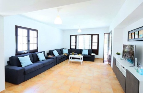 Matagorda Villa | Villa Amalia in Matagorda with sea and beach views