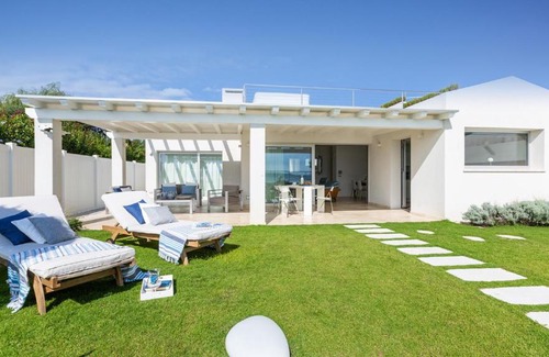 Pittulongu Villa | Villa Amar 4, Emma Villas