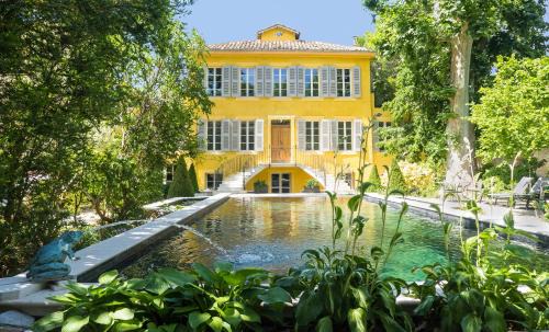 Couronne Urbaine House | Villa Amara