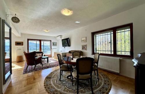 Sarajevo House | villa America