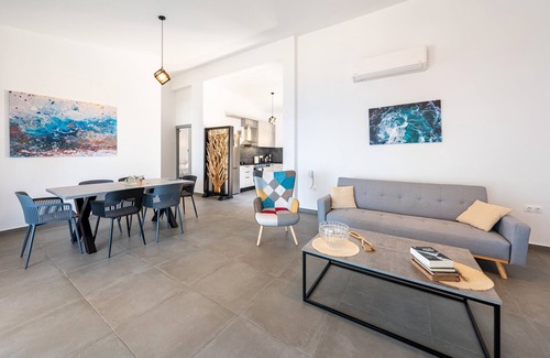 Katsimatika Villa | Villa 'Amfitriti' with Sea View, Wi-Fi and Air Conditioning