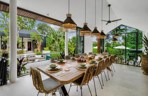 Kemenuh Villa | Villa Amour by BaliSuperHost
