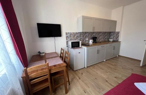 Heviz Apartment | Villa Angel'OK