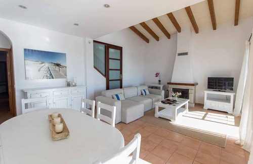 Sant Tomas Villa | Villa Anita - Four Bedroom Villa, Sleeps 8