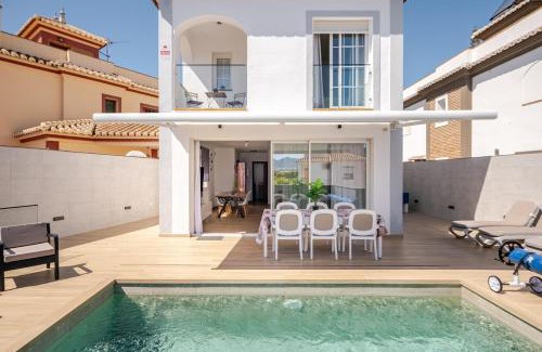 Nerja Villa | Villa Antonia Mar - Private & Heated Pool - Punta Lara Nerja