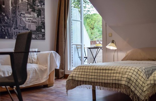 Malaga-Este Bed & Breakfast | Villa Antumalal