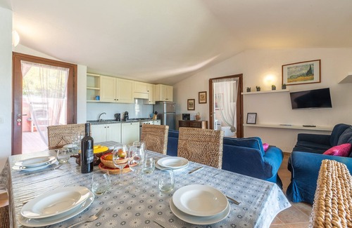 Sant'Elmo Villa | Villa Arenada – Garden & 500m Walk to Beach