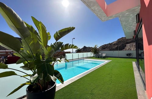 Mogan Villa | Villa Art & Design Tauro/Heated pool/Wi-Fi/BBQ