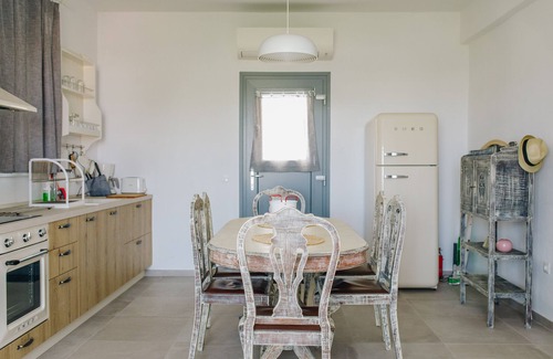 Psarou Villa | Villa Artemis (Holiday Home, Agios Lazaros Mykonos)