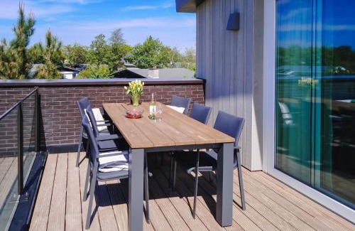 Kamperland House | Villa at Veerse Meer with Lake Views