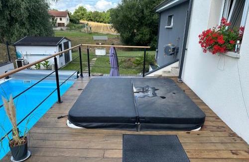 Flainval Villa | Villa au calme suréquipée 3 ch 9p maxi
