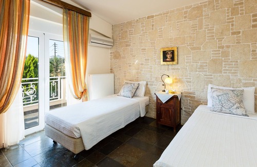 Agios Vasileios Villa | Villa Aurora Koxare - Live the Cretan Myth - Luxury, Relaxing, Secluded