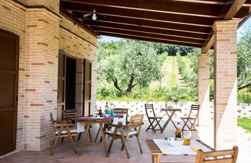 Villa Musone Villa | Villa Aurora - Osimo, nuova villa con piscina