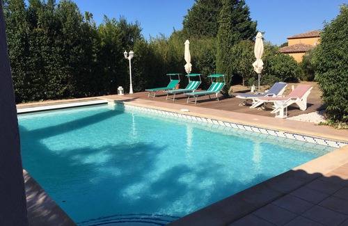 Le Brusc Villa | Villa 'Avec Piscine 2 Mn La Plage' with Private Pool, Wi-Fi and Air Conditioning