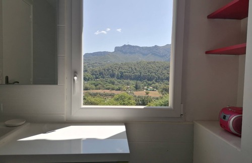 Roquevaire Villa | Villa Avec Piscine. Idéalement Située Pour Profiter de la Provence