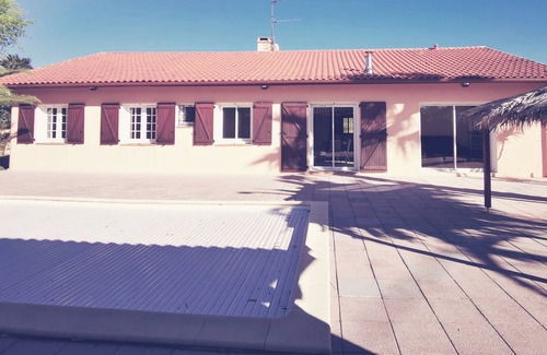 Tarnos House | Villa Avec Piscine Située Entre Capbreton et Bayonne, à 5mn de la Plage