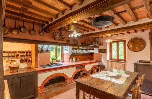 Castelnuovo di Garfagnana House | Villa Buriconti - Peaceful Countryside Retreat