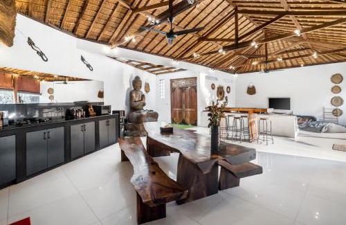 Nakula Villa | Villa Baik Baik by BaliSuperHost