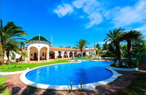 Miami Platja Villa | Villa Balneari Resort Casa Vacances Per Famílies Chalet Casa Rural