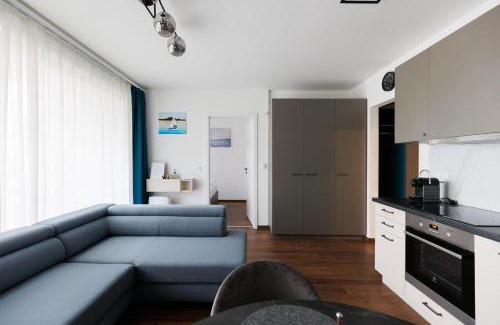 Siofok Aranypart Apartment | Villa Bauhaus Wellness Apartman 102