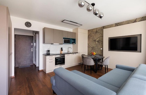 Siofok Aranypart Apartment | Villa Bauhaus Wellness Apartman 102
