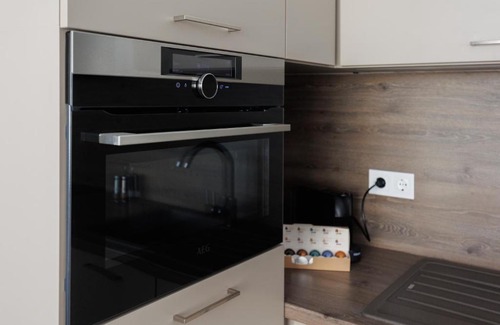 Siofok Aranypart Apartment | Villa Bauhaus Wellness Apartman