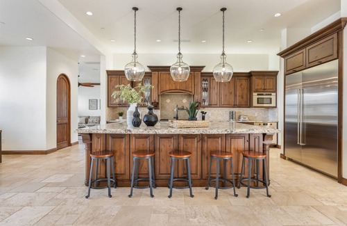 Palm Desert House | Villa Bella - Private Estate with Outdoor Amenities, Gym & Game Room