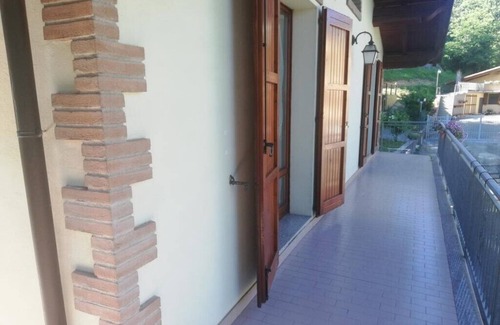 Zocca Villa | "Villa Bella Vista"