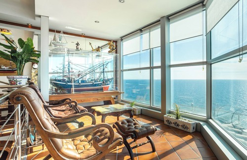 Lloret de Mar Villa | Villa "Bergantin" with Sea View, Pool & Wi-Fi