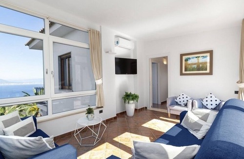 Priora Villa | Villa Bianca - Five Bedroom Villa, Sleeps 12