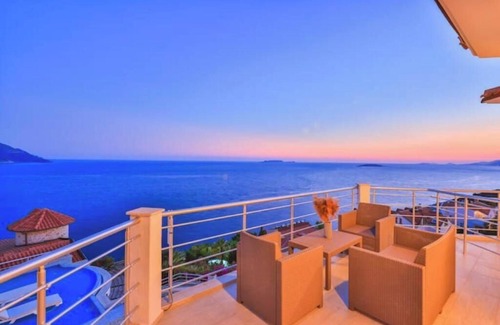 Kas Villa | Villa Blue Sea Infinity Pool Amazing View