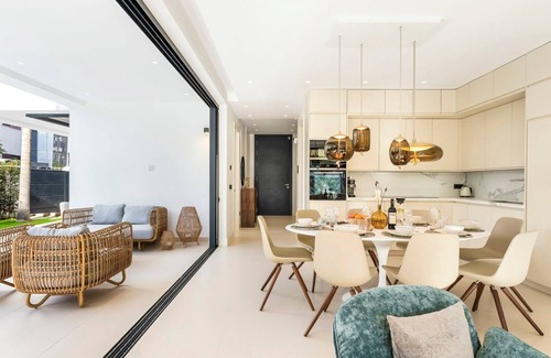 Golden Mile Villa | Villa Bohemio Bella - Four Bedroom Villa, Sleeps 10