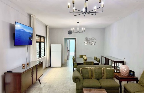 Guadalajara Municipality House | Villa by Centro Medico Occidente 3 br