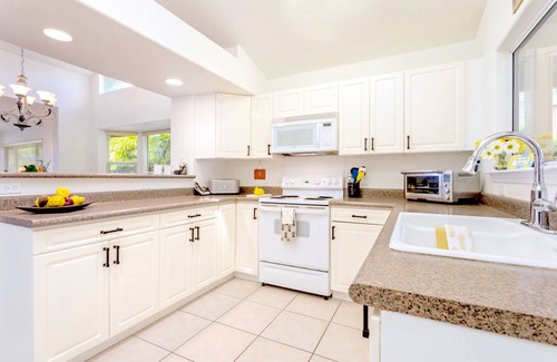 Kailua-Kona House | Villa By The Sea - Stunning Sunset & Ocean Views, Gated Community, A/C