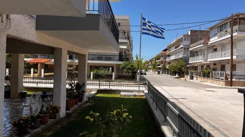 Paralia Dionysiou Apartment | Villa California