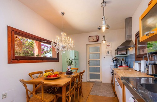 Urbanizacion S'Estanyol Villa | Villa 'Cals Bascos' with Sea View, Private Terrace and Wi-Fi