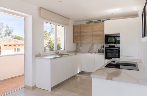 l'Aranjassa Villa | Villa 'Can Luciana' with Private Pool, Wi-Fi, and Air Conditioning
