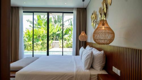 Batu Bolong Villa | Villa Cana In the Heart of Canggu - By Aroha Holiday Homes