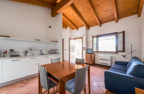 Trani Bed & Breakfast | Villa Carcano B&B