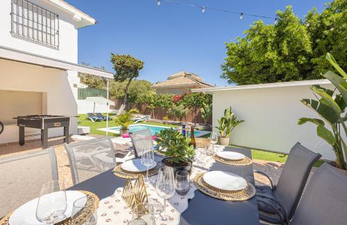 Urbanizacion Pinos Verdes Apartment | Villa Caribe Playa - Happy Rentals