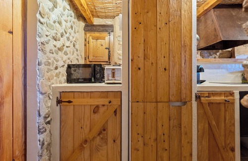 Riudoms Villa | Villa 'Casa Hostalets - Rural Luxury' with Mountain View, Private Pool and Private Terrace