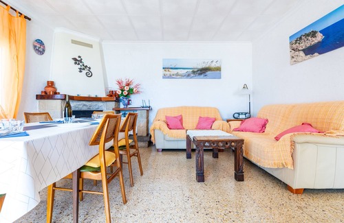 Vinaros House | Villa 'Casa Sorpresa' close to the Beach with Pool & Wi-Fi