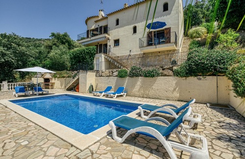 Calonge Villa | Villa "Castell Mirto" with Private Pool, Terraces & Wi-Fi