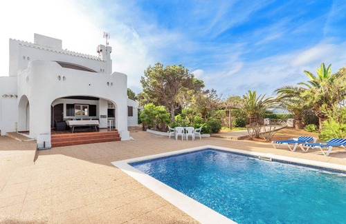 Ciutadella de Menorca Villa | Villa 'Cavall Menor' with Sea View, Private Pool and Wi-Fi