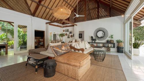 Dyanapura Villa | Villa Celeste by Villa Finder