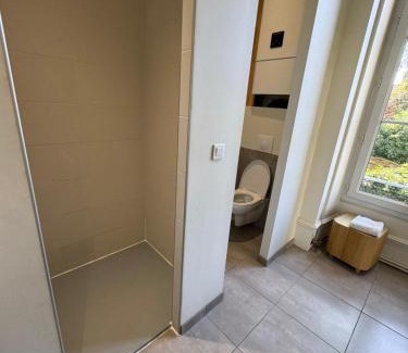 Brive-la-Gaillarde Apartment | Villa Chadourne - Chambre Accords